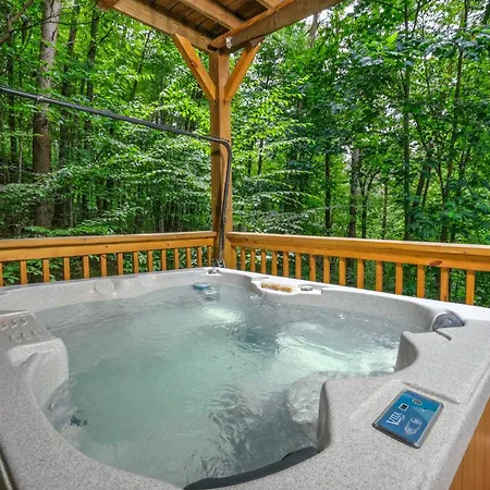 Villa The Tree House